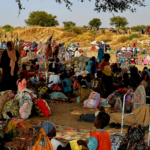 المسيّرات وانعدام الأمن يضيّقان ممرات الإغاثة في السودان