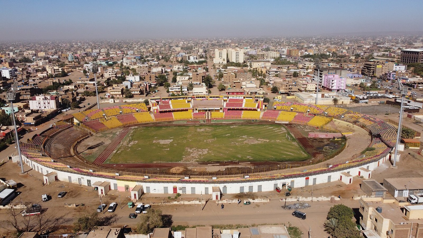 منظر أرشيفي لإستاد المريخ بأم درمان، لا يوثق مباراتي الهلال والمريخ في أكتوبر 2026